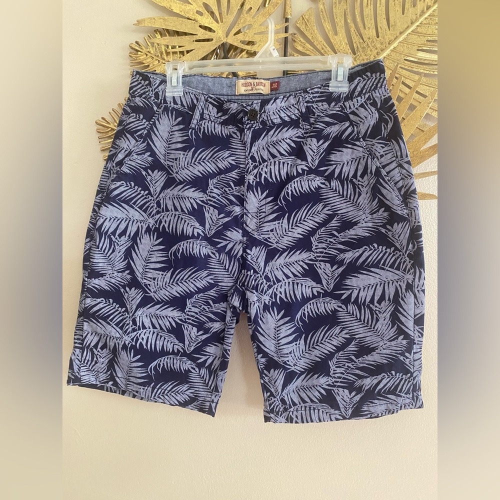 Navy Blue Leaf Print Men Shorts